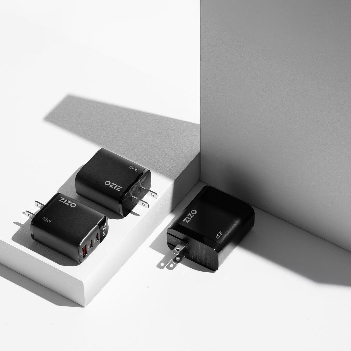 ZIZO PowerVault 30W Dual USB-C + USB-A Wall Charger with Digital Power Display - Black